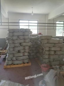 手套制造业资产集中处置 手套机、锁边机等设备低价转让